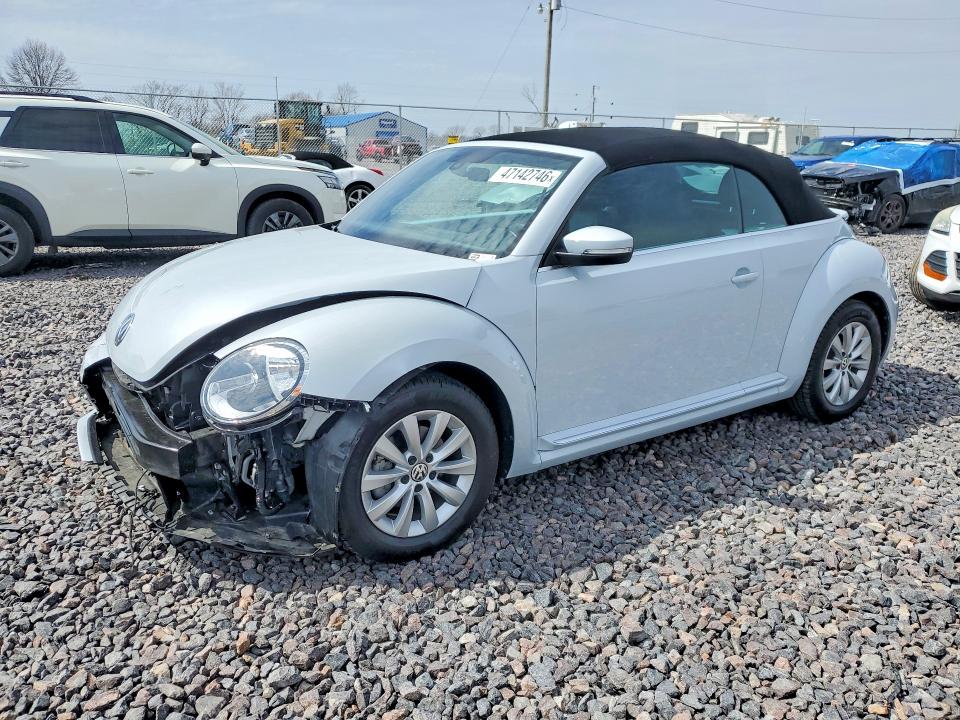 Продажа на аукционе авто 2017 Volkswagen Beetle, vin: 3VW517AT6HM805110, номер лота: 47142746