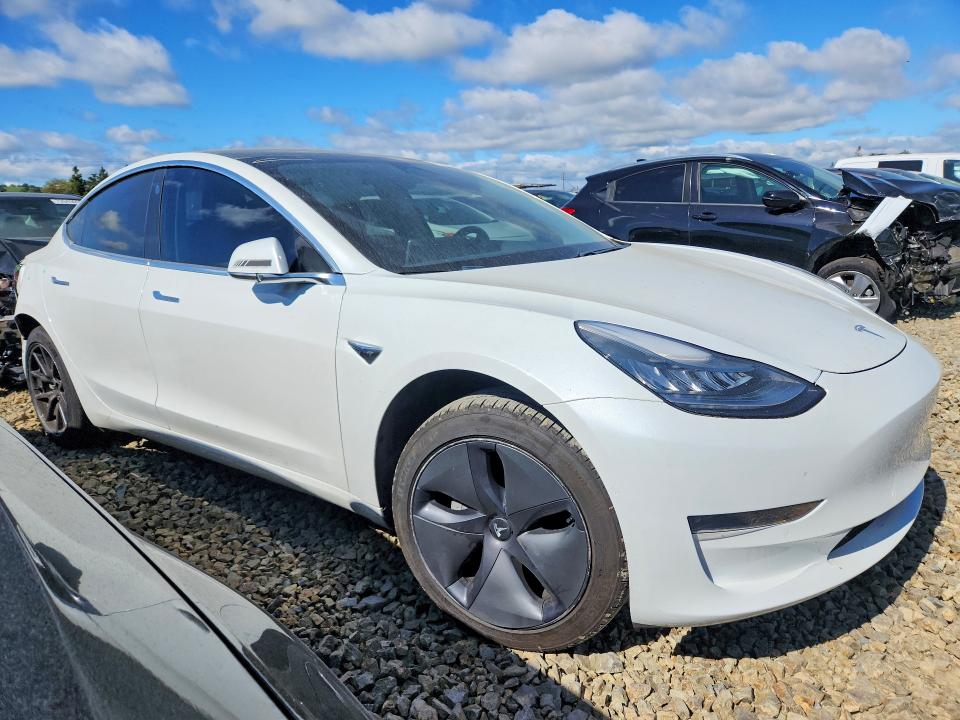 Продаж на аукціоні авто 2019 Tesla Model 3, vin: 5YJ3E1EA3KF430812, номер лоту: 79638225