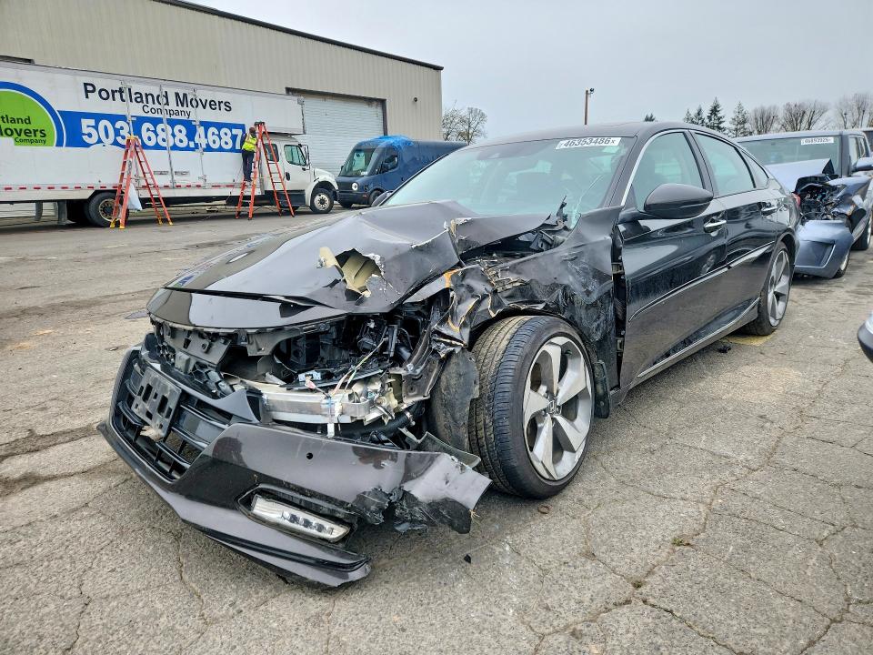Продажа на аукционе авто 2018 Honda Accord, vin: 1HGCV1F99JA069941, номер лота: 46353486