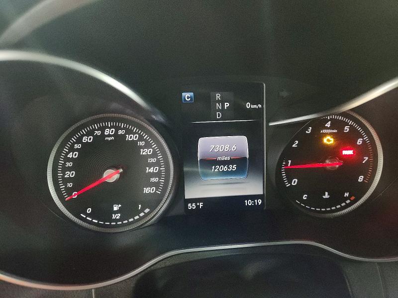 79801205 :رقم المزاد ، WDC0G4JB3JV101972 vin ، 2018 Mercedes-benz Glc مزاد بيع