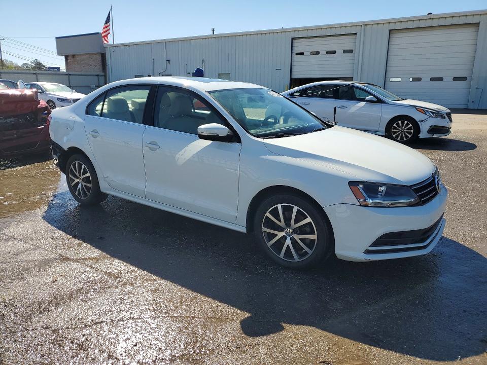 Aukcja sprzedaży 2017 Volkswagen Jetta, vin: 3VWDB7AJ3HM325677, numer aukcji: 46100236