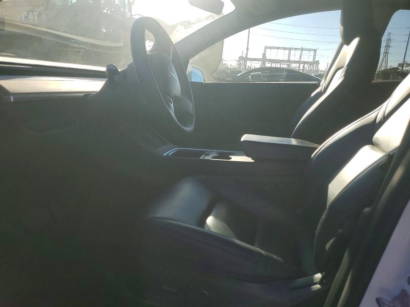79628855 :رقم المزاد ، 5YJYGDEE2MF196265 vin ، 2021 Tesla Model Y مزاد بيع