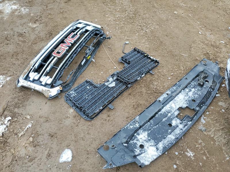 46027896 :رقم المزاد ، 3GTU2NEC1JG338404 vin ، 2018 Gmc Sierra مزاد بيع