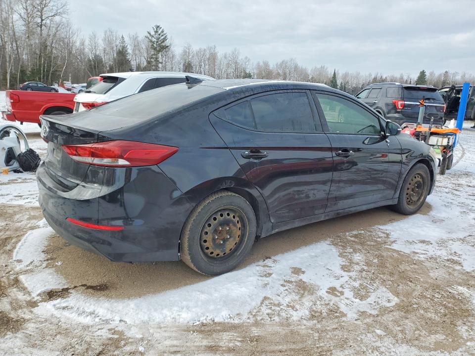 2017 Hyundai Elantra მანქანა იყიდება აუქციონზე, vin: KMHD84LF3HU174176, აუქციონის ნომერი: 46109366