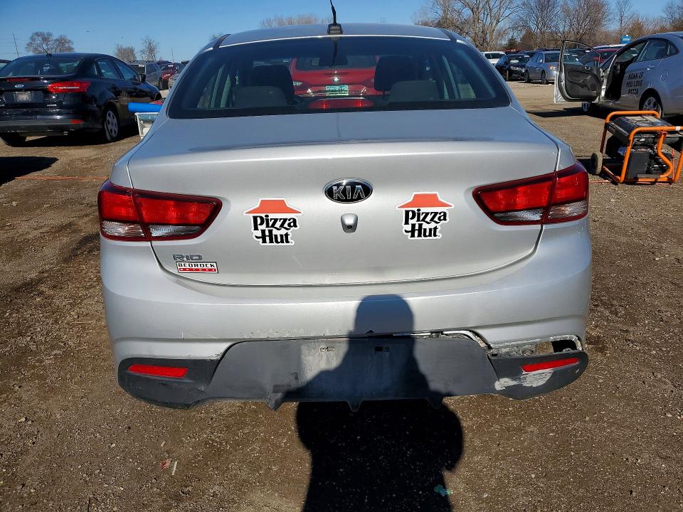 41722076 :رقم المزاد ، 3KPA24AB6KE220839 vin ، 2019 Kia Rio مزاد بيع