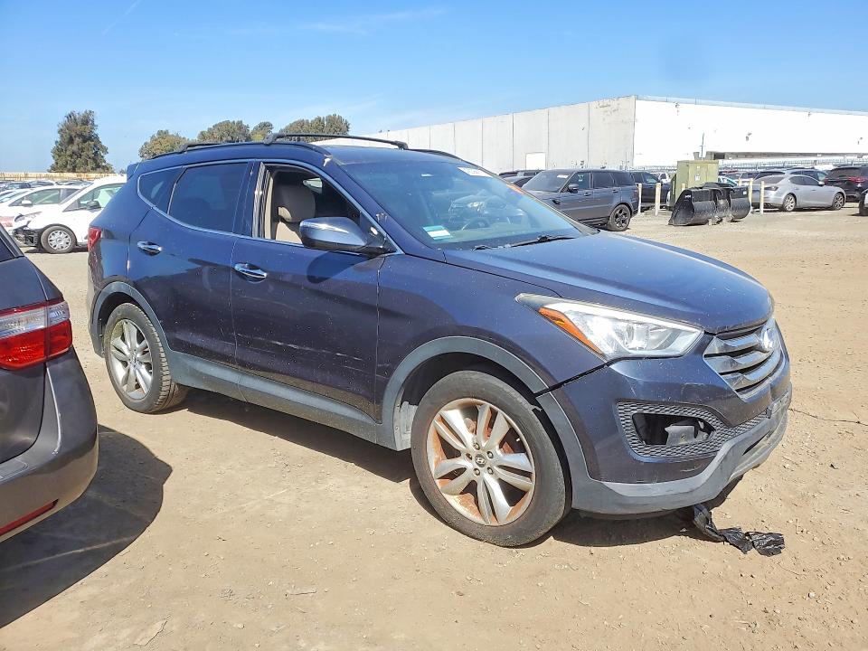 42005676 :رقم المزاد ، 5XYZUDLA8EG226005 vin ، 2014 Hyundai Santa Fe Sport مزاد بيع