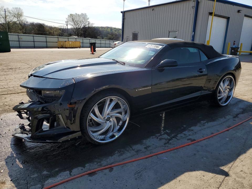 47517096 :رقم المزاد ، 2G1FF3D3XF9213270 vin ، 2015 Chevrolet Camaro مزاد بيع