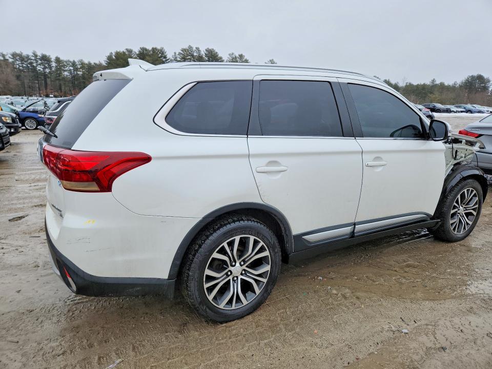 Продаж на аукціоні авто 2017 Mitsubishi Outlander, vin: JA4AZ3A3XHZ056405, номер лоту: 41588276