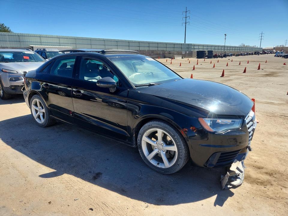 Продажа на аукционе авто 2016 Audi A3, vin: WAUA7HFF5G1102082, номер лота: 46298076