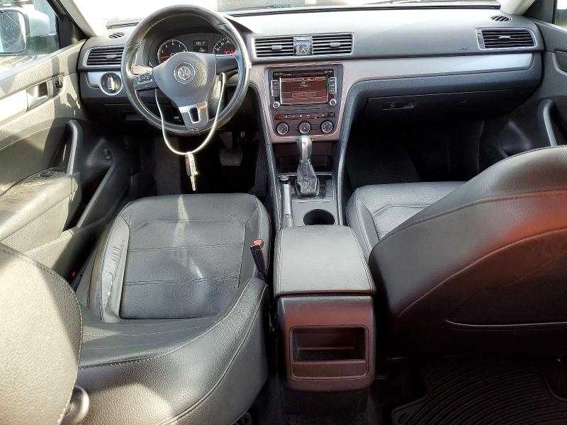 47932956 :رقم المزاد ، 1VWAT7A38FC104608 vin ، 2015 Volkswagen Passat مزاد بيع