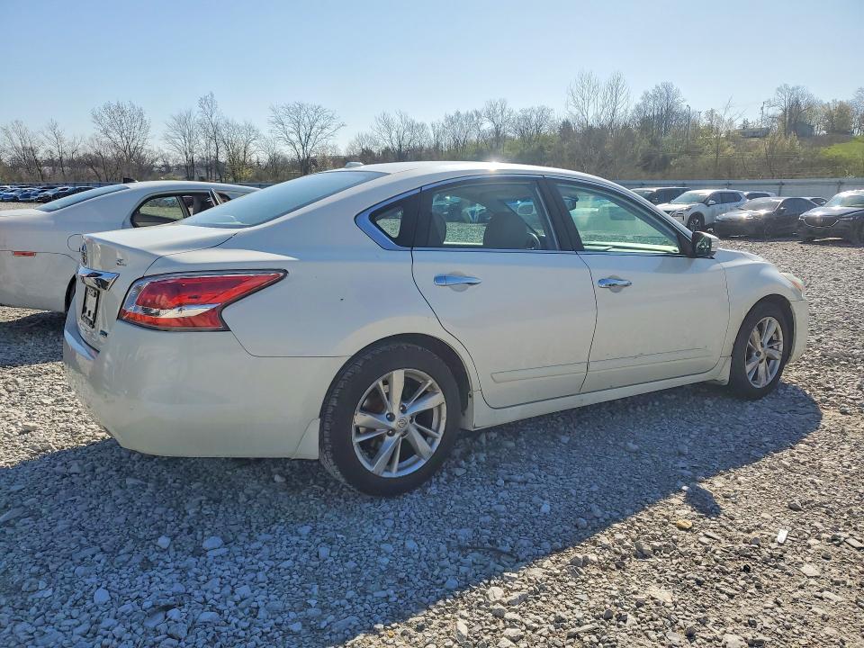 2014 Nissan Altima მანქანა იყიდება აუქციონზე, vin: 1N4AL3AP4EC154392, აუქციონის ნომერი: 41865996