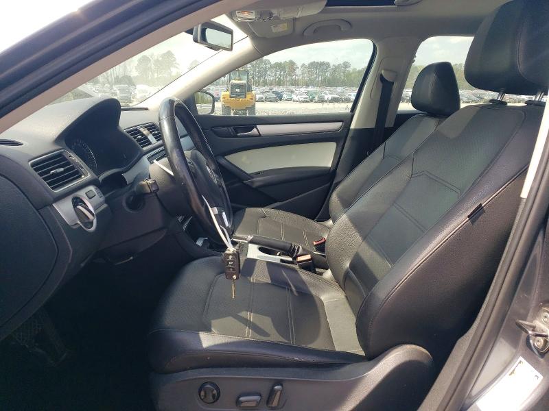 2013 Volkswagen Passat მანქანა იყიდება აუქციონზე, vin: 1VWBN7A37DC028973, აუქციონის ნომერი: 47630286