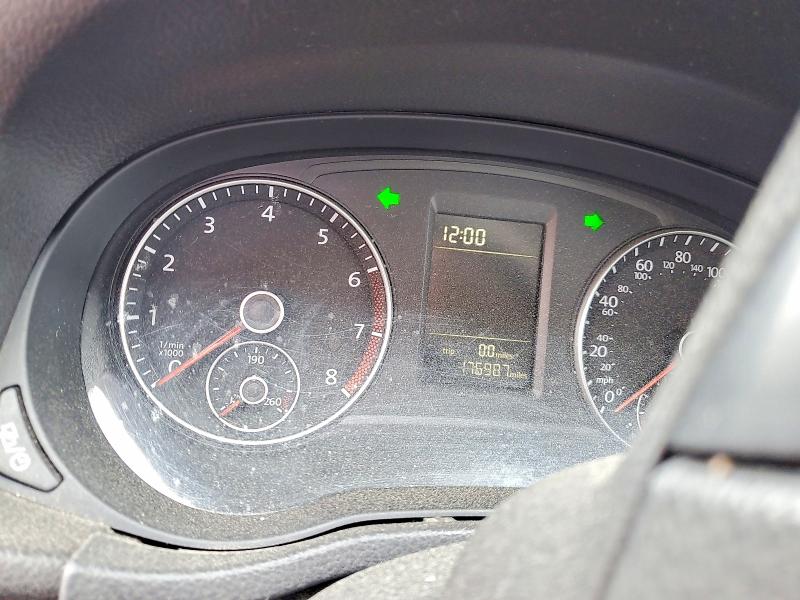 47251556 :رقم المزاد ، 1VWAT7A39FC094283 vin ، 2015 Volkswagen Passat مزاد بيع