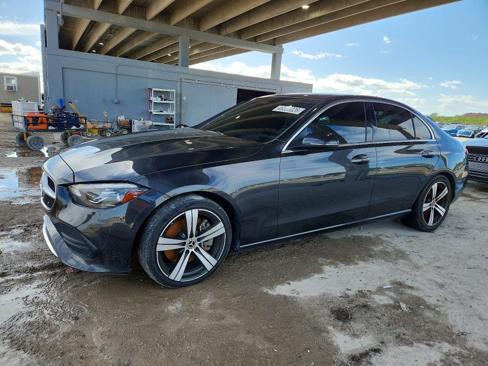 46235026 :رقم المزاد ، W1KAF4GB1NR015827 vin ، 2022 Mercedes-benz C مزاد بيع