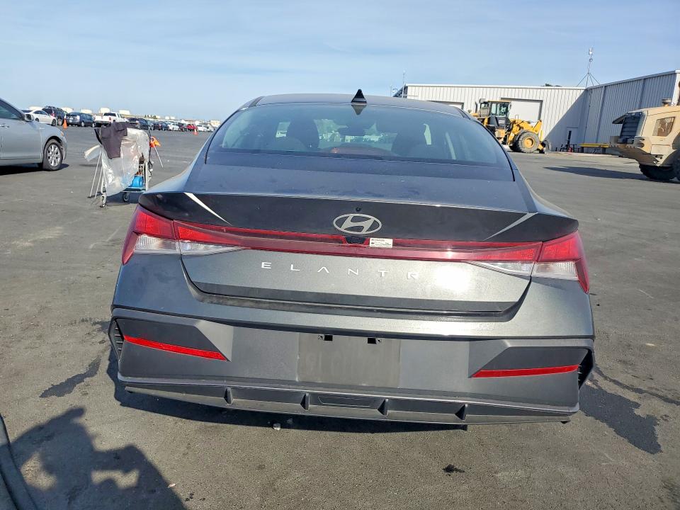 Продажа на аукционе авто 2024 Hyundai Elantra, vin: KMHLM4DG3RU731703, номер лота: 47824336