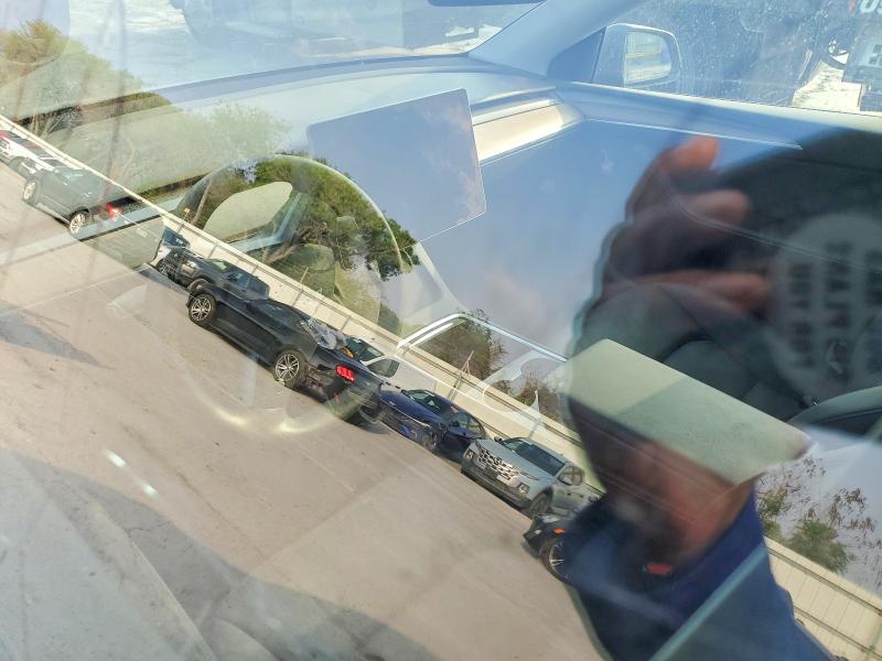 41699716 :رقم المزاد ، 7SAYGDEE9PF979056 vin ، 2023 Tesla Model Y مزاد بيع