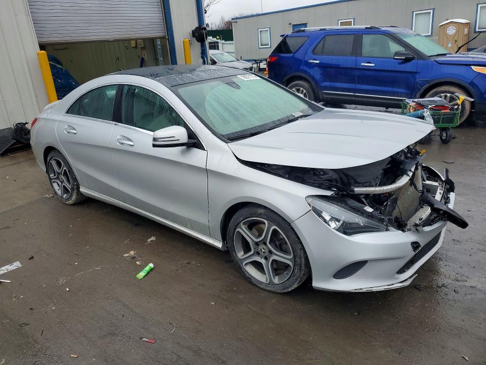 78977175 :رقم المزاد ، WDDSJ4GB2KN711215 vin ، 2019 Mercedes-benz Cla مزاد بيع