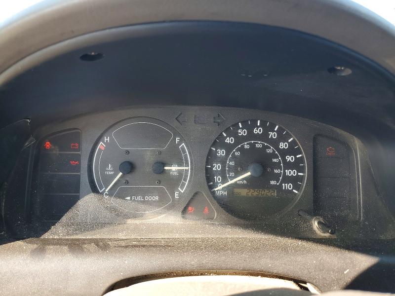 2001 Toyota Corolla მანქანა იყიდება აუქციონზე, vin: 1NXBR12E11Z542629, აუქციონის ნომერი: 41988196