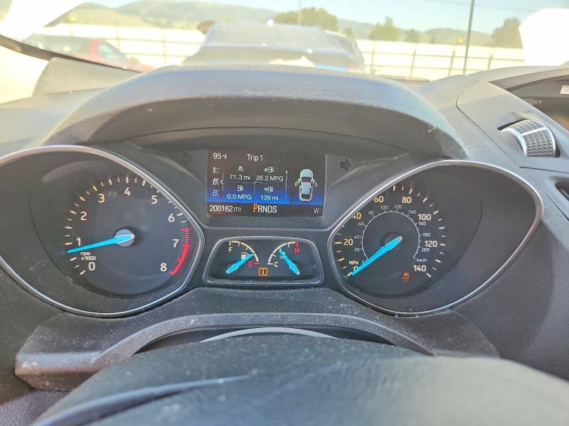 47118266 :رقم المزاد ، 1FMCU0GD7HUA54759 vin ، 2017 Ford Escape مزاد بيع