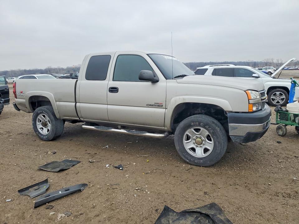 Продажа на аукционе авто 2005 Chevrolet Silverado, vin: 1GCHK292X5E131895, номер лота: 79415375