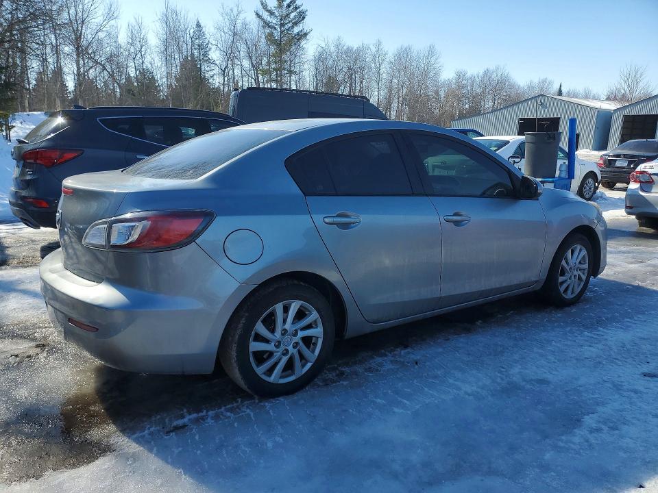 79721345 :رقم المزاد ، JM1BL1UF9C1572364 vin ، 2012 Mazda 3 مزاد بيع