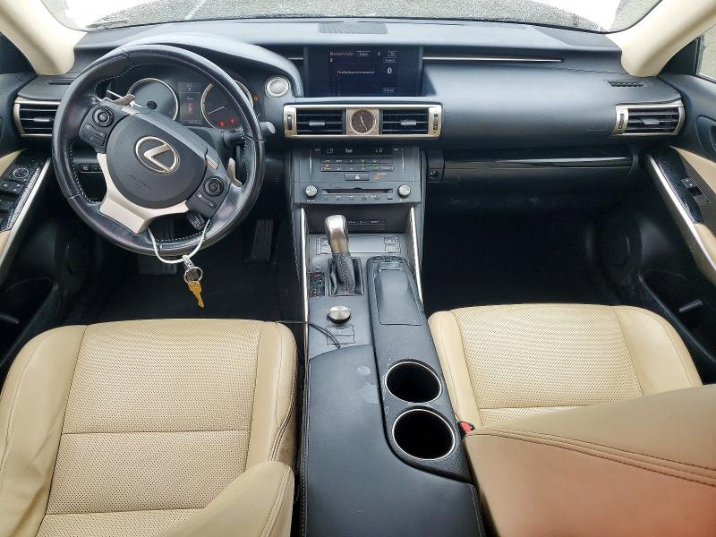 48279246 :رقم المزاد ، JTHBA1D24G5036857 vin ، 2016 Lexus Is 200t مزاد بيع