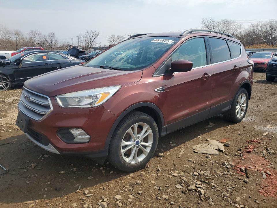 47814646 :رقم المزاد ، 1FMCU9GD5JUA29840 vin ، 2018 Ford Escape مزاد بيع