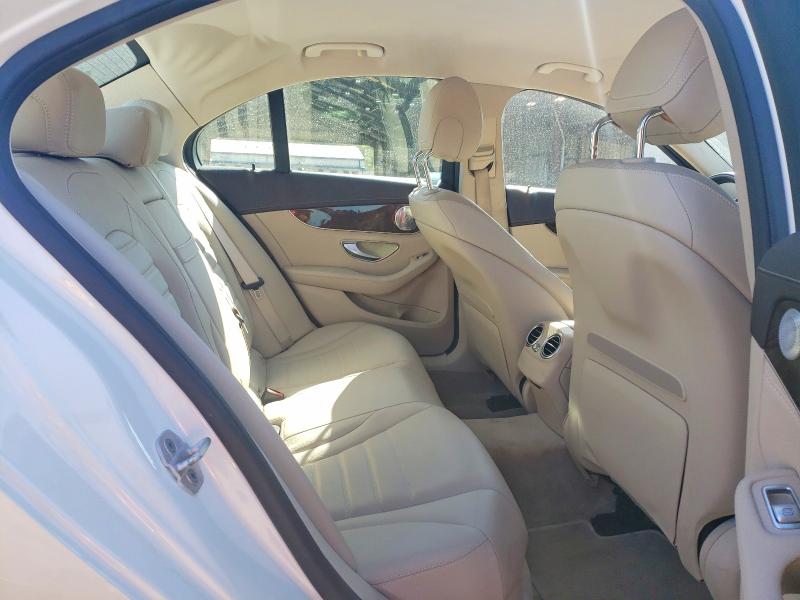 46881026 :رقم المزاد ، 55SWF4JB8GU120834 vin ، 2016 Mercedes-benz C مزاد بيع