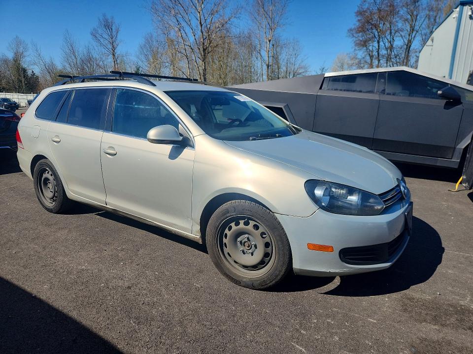 47728976 :رقم المزاد ، 3VWPL8AJ7BM656592 vin ، 2011 Volkswagen Jetta مزاد بيع