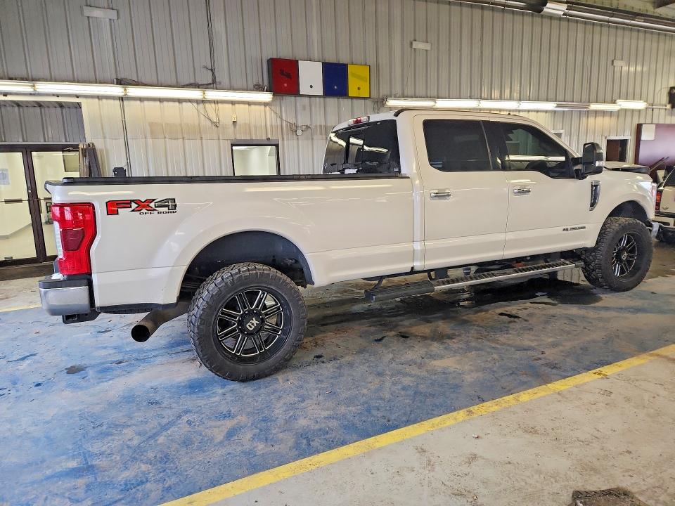 46590076 :رقم المزاد ، 1FT8W3BT1KEE63815 vin ، 2019 Ford F350 مزاد بيع