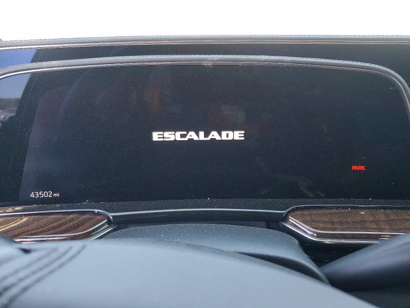 45653706 :رقم المزاد ، 1GYS4GKL1NR141752 vin ، 2022 Cadillac Escalade مزاد بيع
