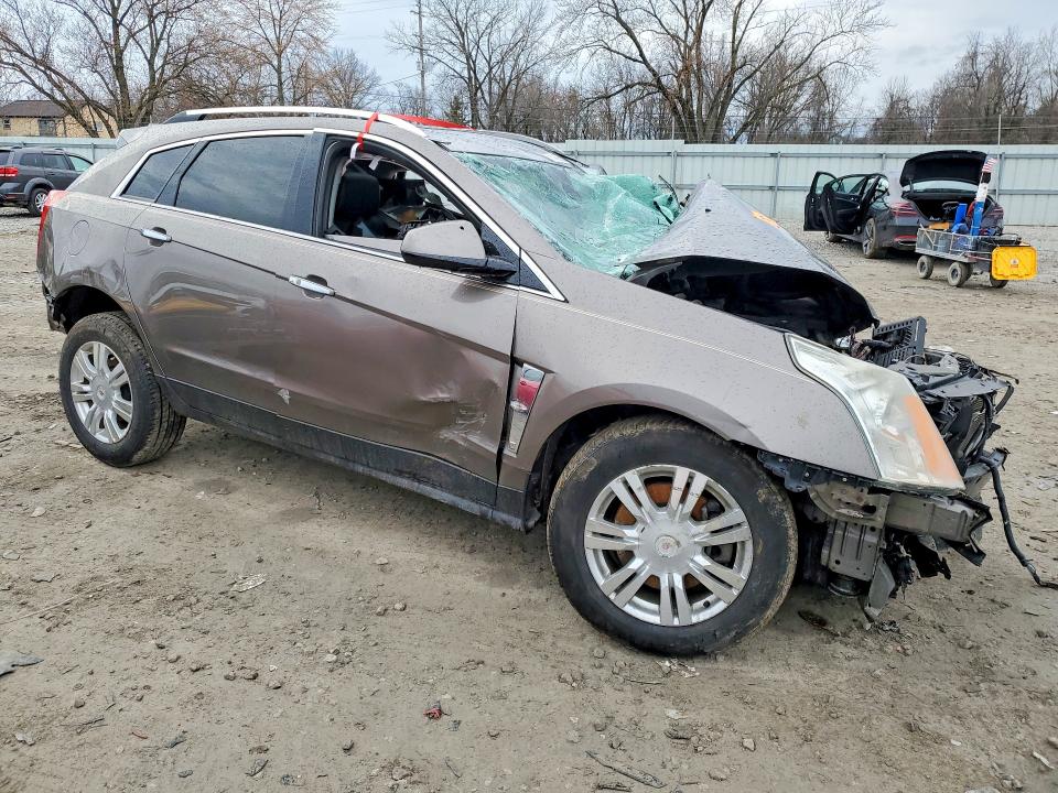 79303565 :رقم المزاد ، 3GYFNDE3XCS600974 vin ، 2012 Cadillac Srx مزاد بيع