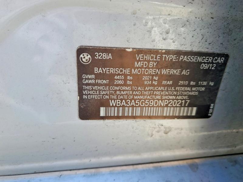 2013 Bmw 328 მანქანა იყიდება აუქციონზე, vin: WBA3A5G59DNP20217, აუქციონის ნომერი: 48001446