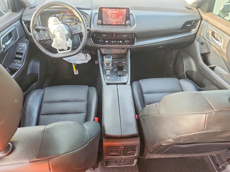 47302936 :رقم المزاد ، 5N1AT3BA1MC759212 vin ، 2021 Nissan Rogue مزاد بيع