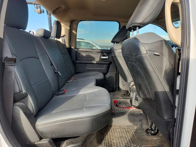 78319975 :رقم المزاد ، 3C6UR5HL9KG570314 vin ، 2019 Ram 2500 مزاد بيع