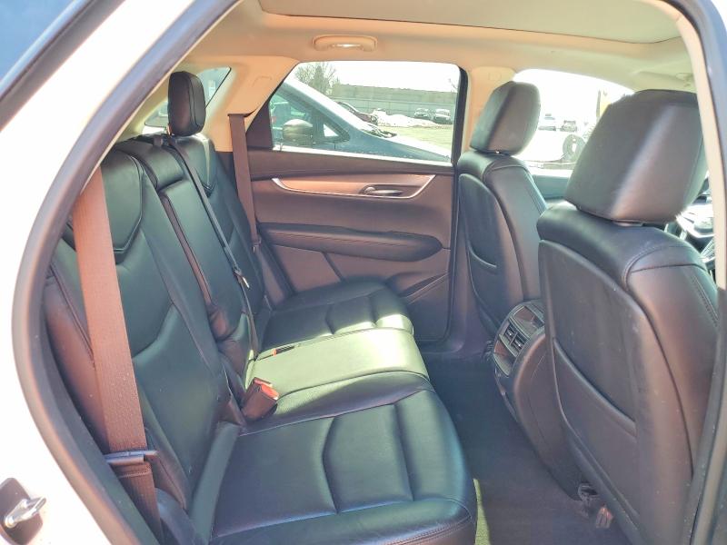 48103956 :رقم المزاد ، 1GYKNDRS9HZ154455 vin ، 2017 Cadillac Xt5 مزاد بيع