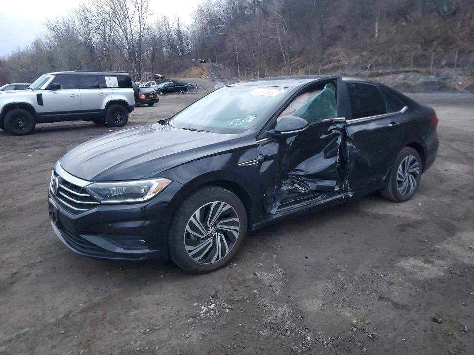47572306 :رقم المزاد ، 3VWG57BUXMM093439 vin ، 2021 Volkswagen Jetta مزاد بيع