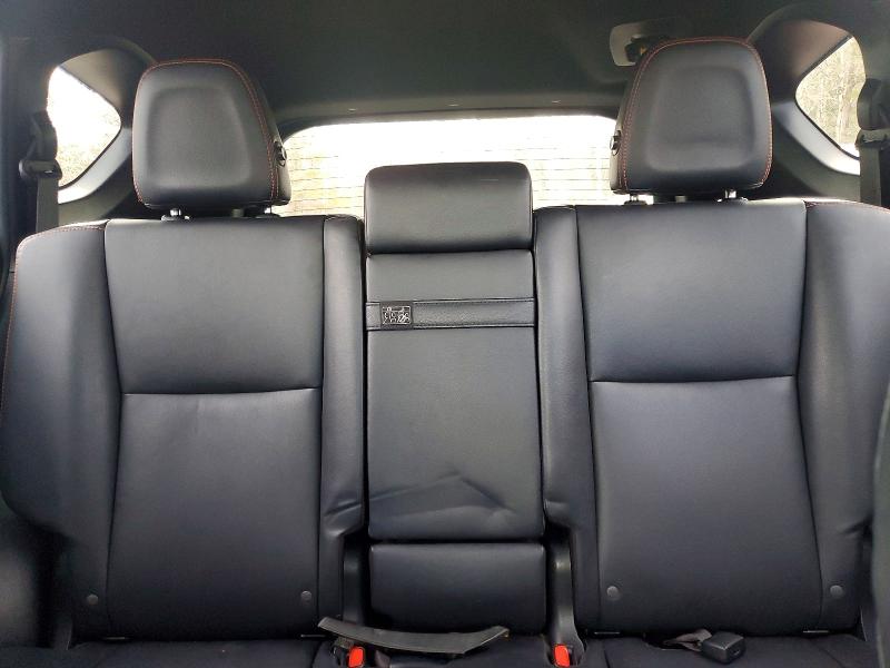 Продажа на аукционе авто 2018 Toyota Rav4 Hybrid, vin: JTMJJREV5JD213241, номер лота: 79244545