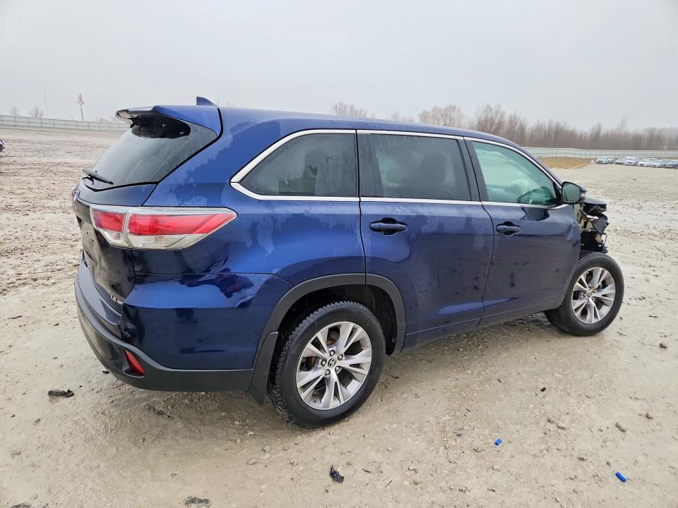 Продажа на аукционе авто 2016 Toyota Highlander, vin: 5TDBKRFH2GS226164, номер лота: 79913995
