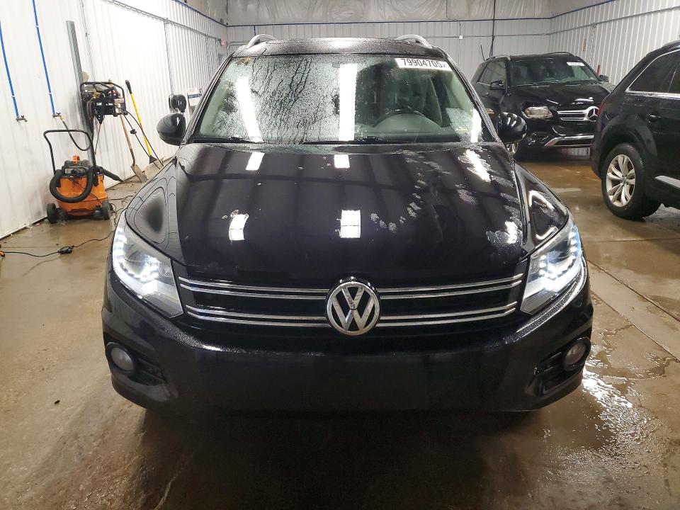79904705 :رقم المزاد ، WVGBV7AX5GW066044 vin ، 2016 Volkswagen Tiguan مزاد بيع