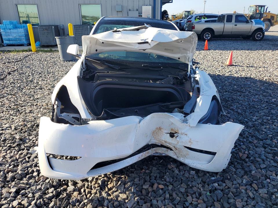 Продажа на аукционе авто 2025 Tesla Model Y, vin: 7SAYGAEE0SF263038, номер лота: 45557016