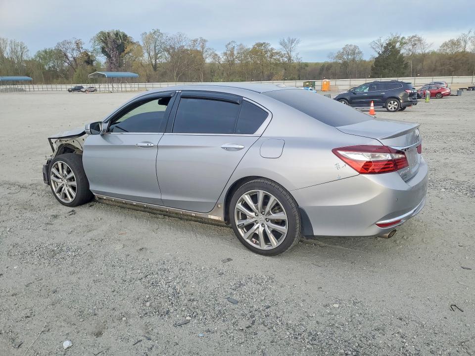 Продаж на аукціоні авто 2017 Honda Accord, vin: 1HGCR3F93HA032295, номер лоту: 47061876