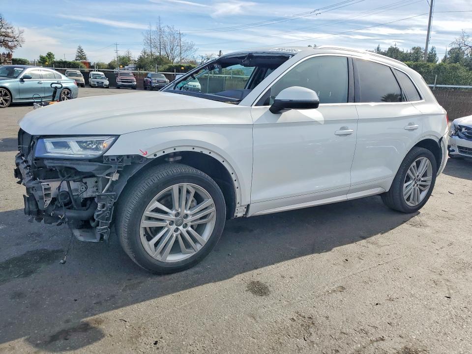 2020 Audi Q5 მანქანა იყიდება აუქციონზე, vin: WA1BNAFY1L2097161, აუქციონის ნომერი: 78561885