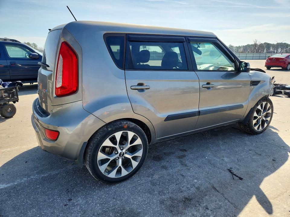 79785895 :رقم المزاد ، KNDJT2A63C7426948 vin ، 2012 Kia Soul مزاد بيع