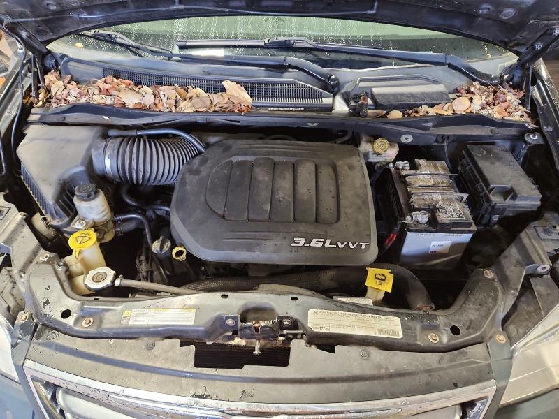 2015 Chrysler Town & Country მანქანა იყიდება აუქციონზე, vin: 2C4RC1GG4FR711271, აუქციონის ნომერი: 45634816