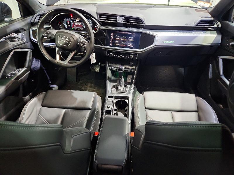 45487766 :رقم المزاد ، WA1EECF36N1148112 vin ، 2022 Audi Q3 مزاد بيع