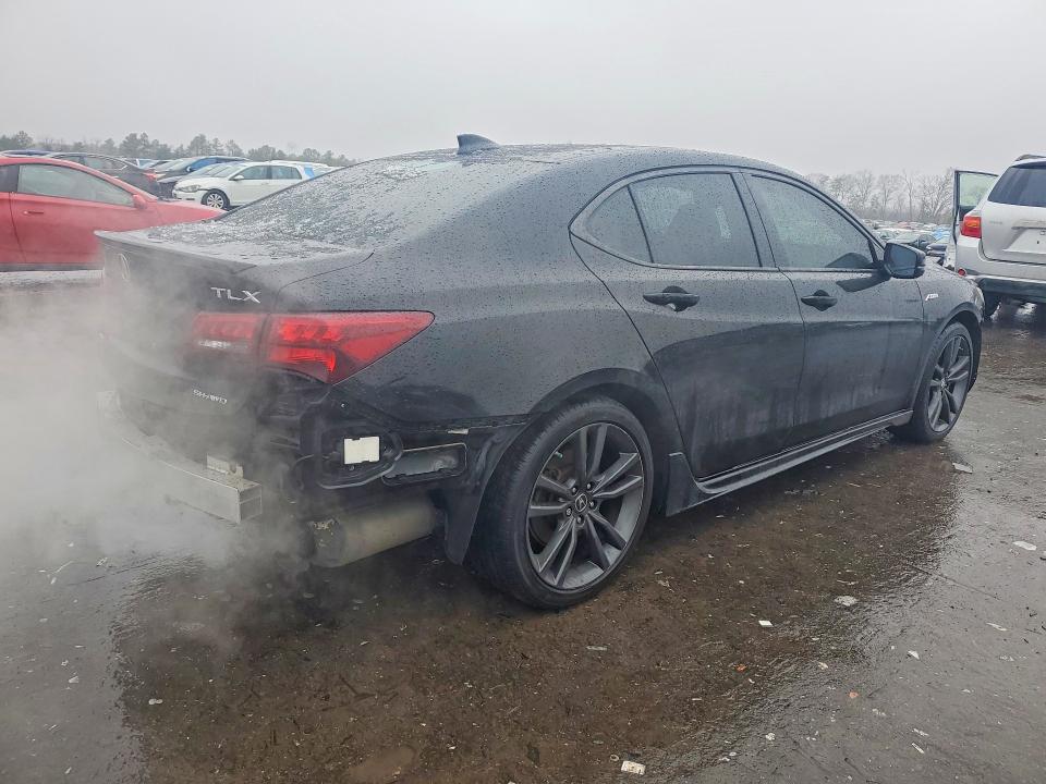 79616345 :رقم المزاد ، 19UUB3F69JA000875 vin ، 2018 Acura Tlx مزاد بيع