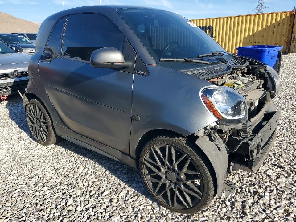 Aukcja sprzedaży 2017 Smart Fortwo, vin: WMEFJ9BA8HK214558, numer aukcji: 45477486