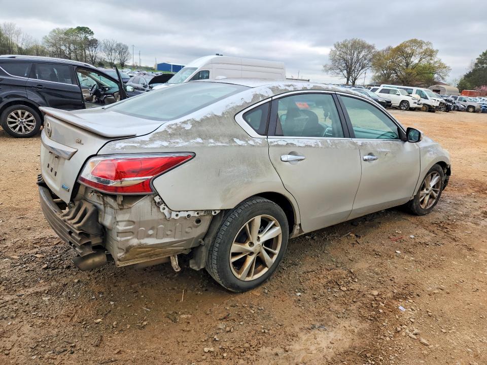 2014 Nissan Altima მანქანა იყიდება აუქციონზე, vin: 1N4AL3APXEC183430, აუქციონის ნომერი: 42051136
