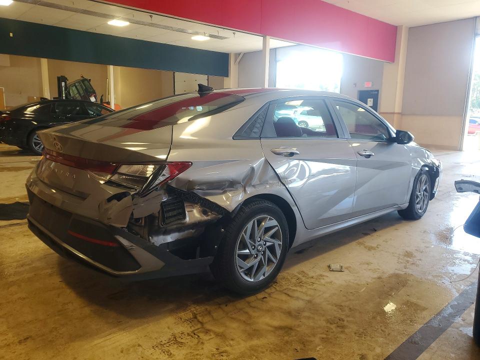Продаж на аукціоні авто 2024 Hyundai Elantra, vin: KMHLM4DG9RU837184, номер лоту: 46544166